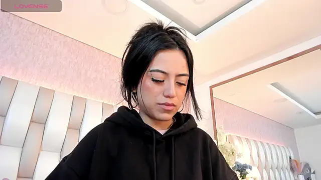 Rebeca jones online show from February 2025 12:05:02 PM