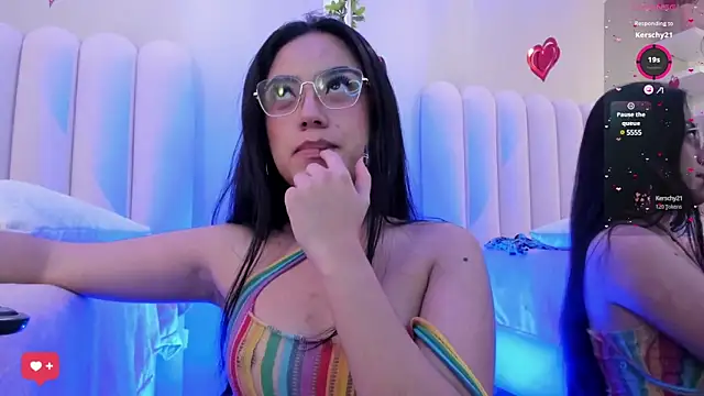 Rebeca jones online show from February 2025 04:10:02 PM