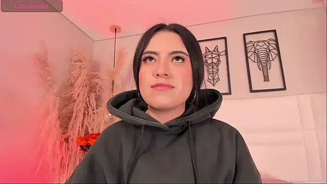 Rebeca jones online show from September 2025 12:18:01 PM