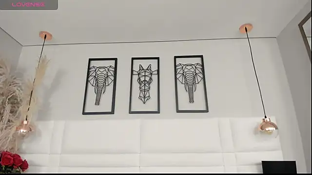 Rebeca jones online show from September 2025 12:21:01 PM