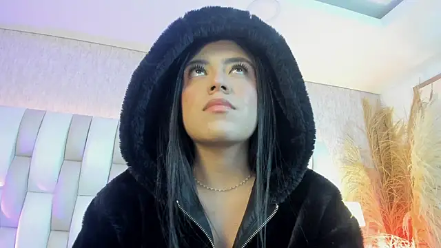 Rebeca jones online show from February 2026 12:04:01 PM