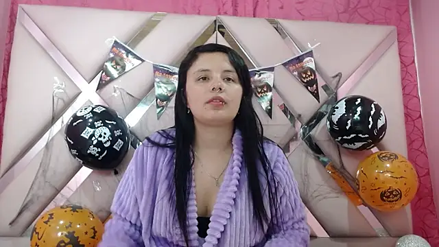 nathaly low1 online show from October 2025 03:04:02 AM