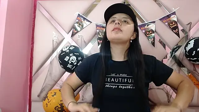 nathaly low1 online show from October 2025 03:18:02 AM