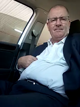 stiffandlubedxh online show from February 2025 07:23:01 AM