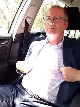 stiffandlubedxh online show from March 2025 02:04:02 AM