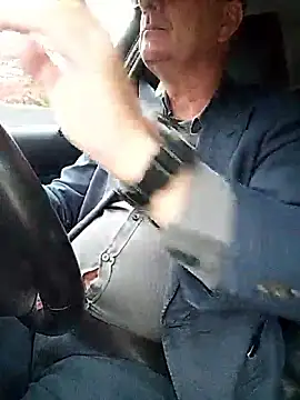 stiffandlubedxh online show from April 2026 09:10:02 PM