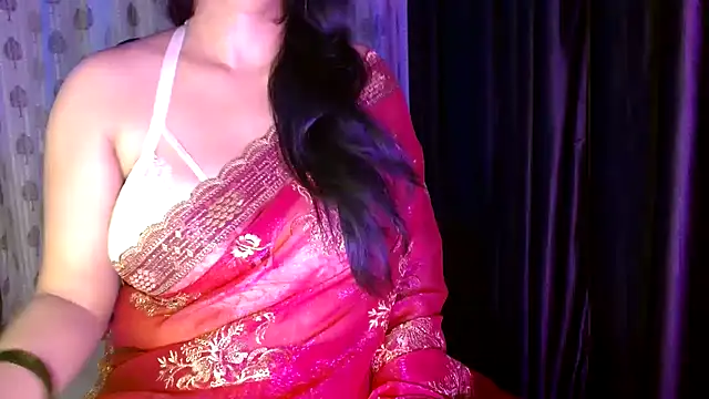 janifer001 online show from November 2025 11:05:01 PM