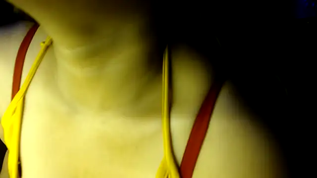 janifer001 online show from March 2026 12:32:02 AM