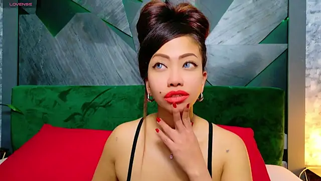 ElyaQuinn online show from January 2025 03:09:02 PM