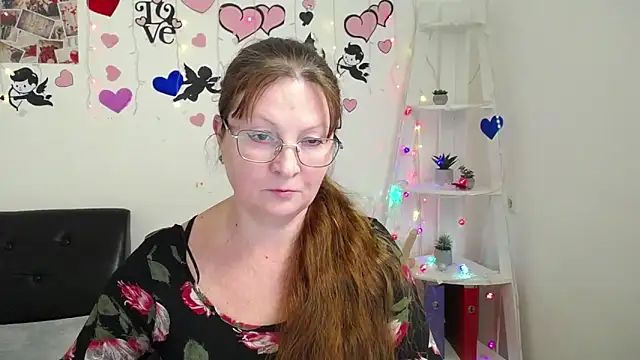 VanessaHotts online show from January 2025 12:11:02 PM