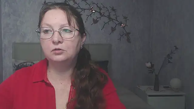 VanessaHotts online show from February 2026 06:10:02 AM