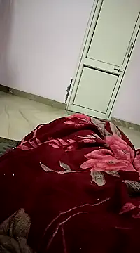 Sanny212 online show from December 2024 01:39:01 PM