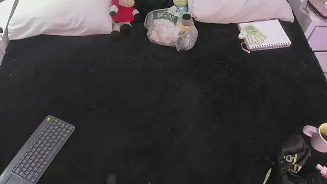 JulietaAlves online show from January 2025 05:08:01 PM