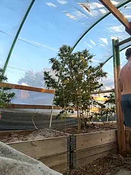 mandjpuff2 online show from October 2025 12:11:02 AM