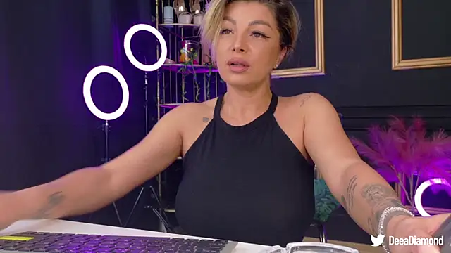 DeeaDiamondd online show from March 2025 11:03:02 PM