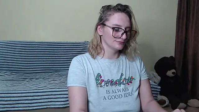 alicesweet21 online show from February 2025 05:04:02 PM