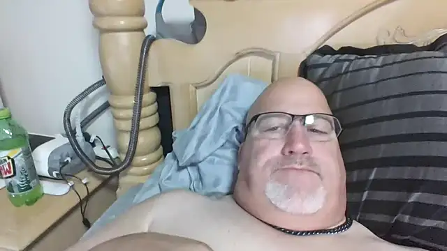 Bigbear0563 online show from October 2025 04:41:02 PM