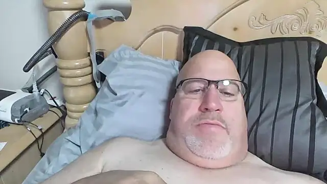 Bigbear0563 online show from November 2025 04:07:02 PM