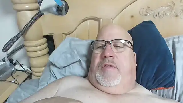 Bigbear0563 online show from February 2026 04:25:01 PM