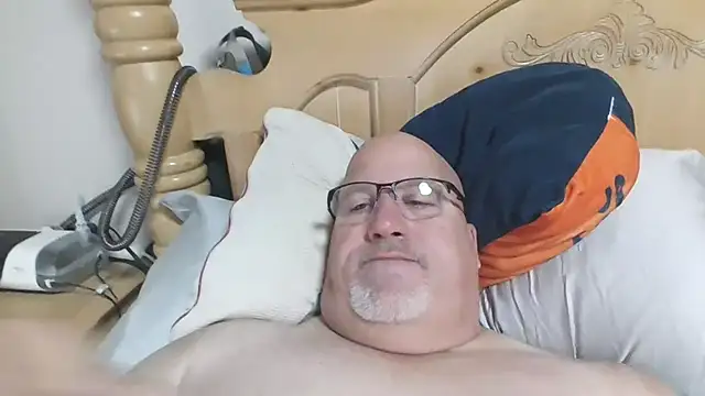 Bigbear0563 online show from March 2026 03:27:01 PM