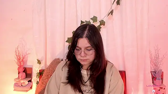 Mey moon online show from February 2025 09:12:01 PM