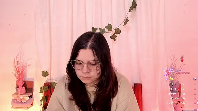 Mey moon online show from March 2025 06:26:02 AM