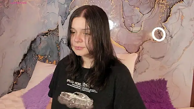 Mey moon online show from February 2026 03:45:02 AM