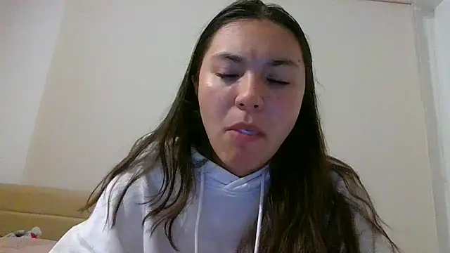 Snapshot of _andygirl chatting on April 2026 01:58:02 AM andygirl online show from April 2026 01:58:02 AM
