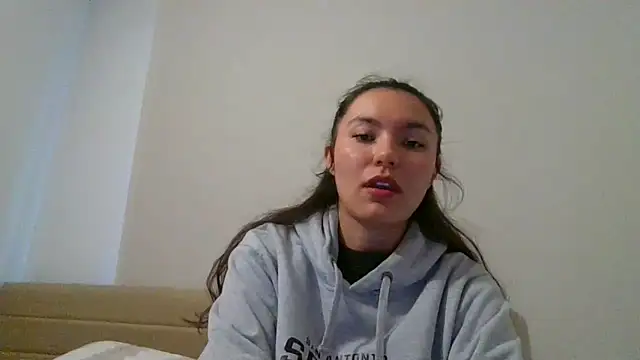 Snapshot of _andygirl chatting on May 2026 09:49:02 PM andygirl online show from May 2026 09:49:02 PM