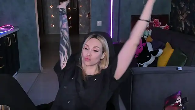 Blckmirrorr online show from February 2026 04:29:01 AM