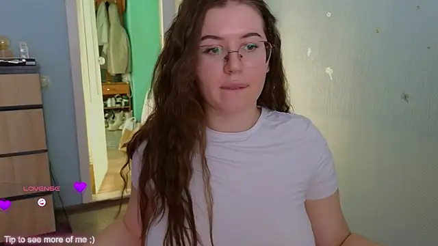   Samer  online show from February 2025 01:53:02 PM