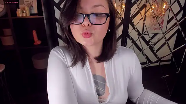 Mayayammy online show from February 2025 05:09:01 PM