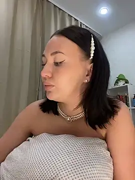 Snapshot of SelenaFoxy chatting on March 2025 12:50:01 AM SelenaFoxy online show from March 2025 12:50:01 AM