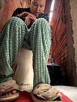 TamySweetness online show from September 2025 12:40:02 PM