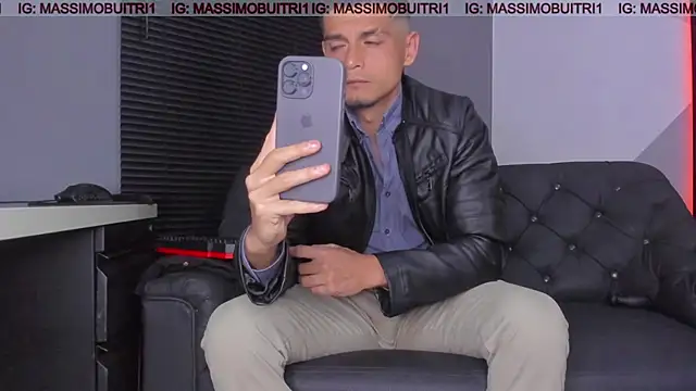 massimo g online show from November 2025 11:03:01 PM