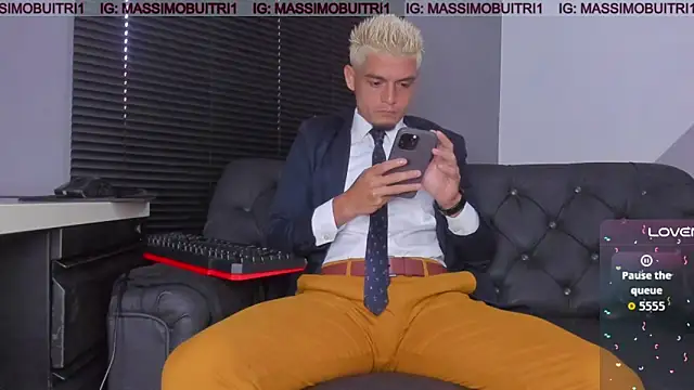 massimo g online show from December 2025 09:56:01 PM