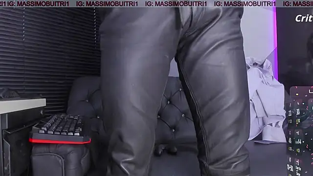 Snapshot of massimo_g chatting on February 2026 11:19:02 PM massimo g online show from February 2026 11:19:02 PM