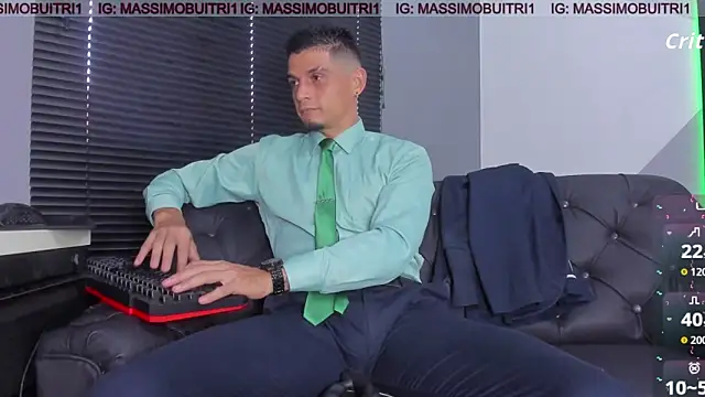 Snapshot of massimo_g chatting on February 2026 10:00:01 PM massimo g online show from February 2026 10:00:01 PM