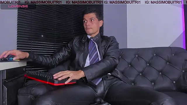 Snapshot of massimo_g chatting on April 2026 11:49:02 PM massimo g online show from April 2026 11:49:02 PM