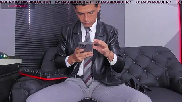 Snapshot of massimo_g chatting on April 2026 12:52:02 PM massimo g online show from April 2026 12:52:02 PM