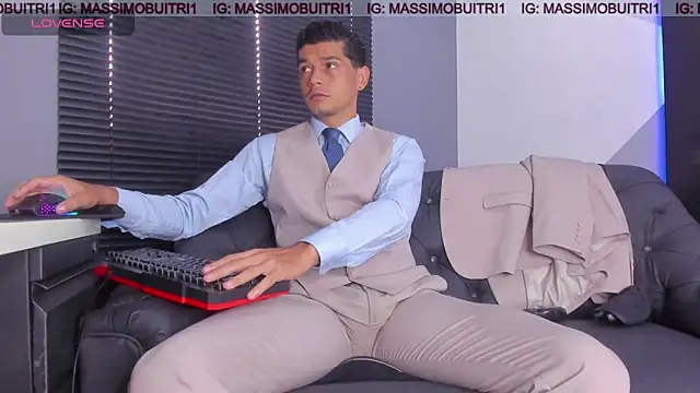 Snapshot of massimo_g chatting on May 2026 12:54:02 PM massimo g online show from May 2026 12:54:02 PM