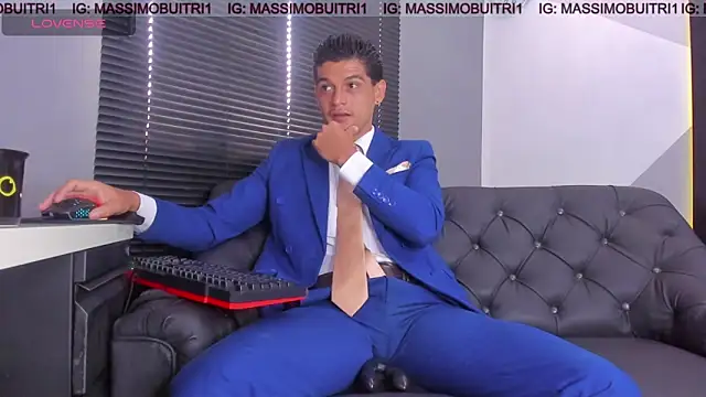 Snapshot of massimo_g chatting on May 2026 12:35:02 PM massimo g online show from May 2026 12:35:02 PM