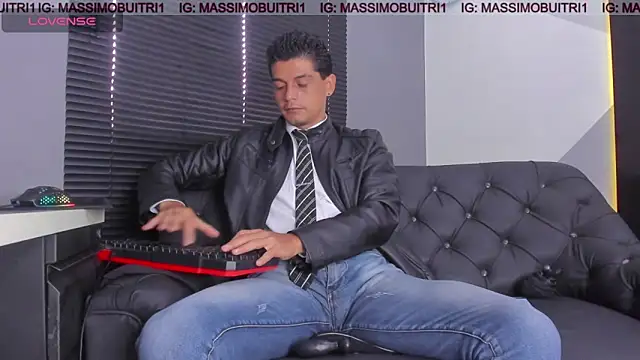 Snapshot of massimo_g chatting on May 2026 12:35:01 PM massimo g online show from May 2026 12:35:01 PM