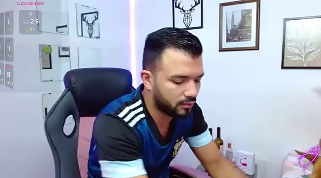 mathew vidal1 online show from March 2025 06:37:01 PM