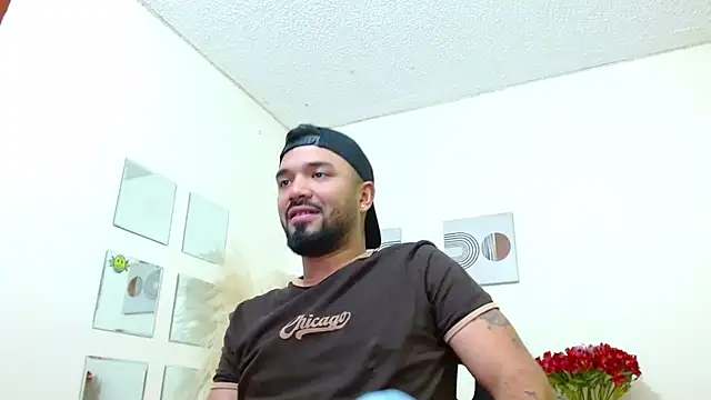 mathew vidal1 online show from October 2025 10:19:02 PM