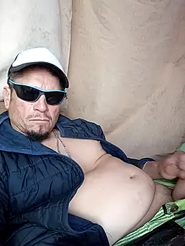 pauloandres online show from April 2026 10:18:01 PM