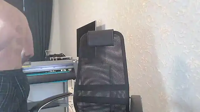 Marselle Laker online show from February 2025 06:13:02 AM