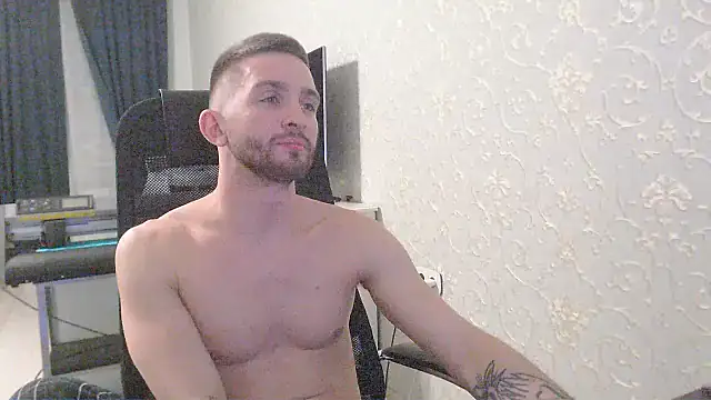 Marselle Laker online show from February 2025 04:03:01 PM