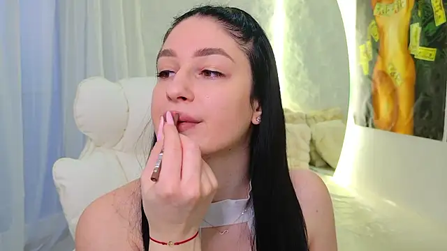 moniqque online show from February 2026 06:00:02 AM