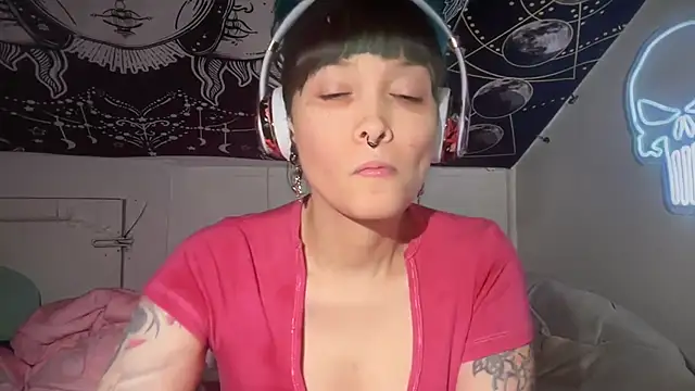 FRRANNKIE online show from January 2025 04:30:02 AM